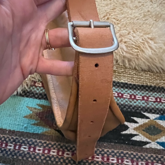 Vintage Leather Small Fanny/Waist Pack - Picture 8 of 8